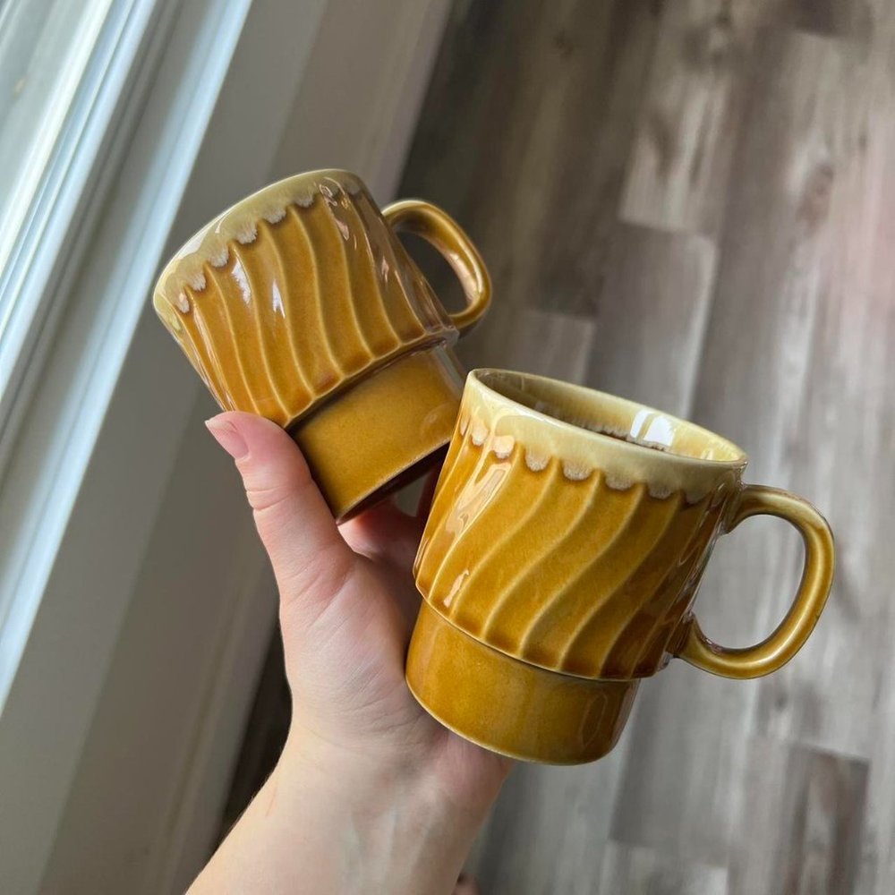 Mustard Ribbed Ceramic Matching Mug Set